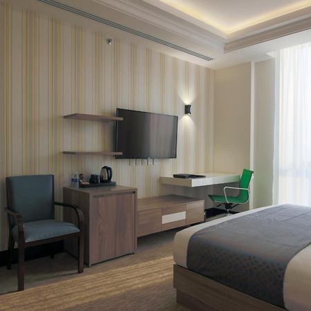 The Proud Hotel Al Khobar Esterno foto