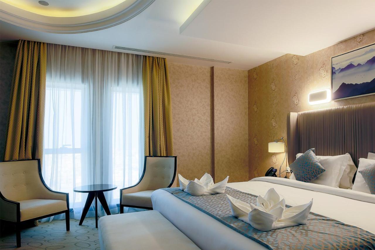 The Proud Hotel Al Khobar Esterno foto