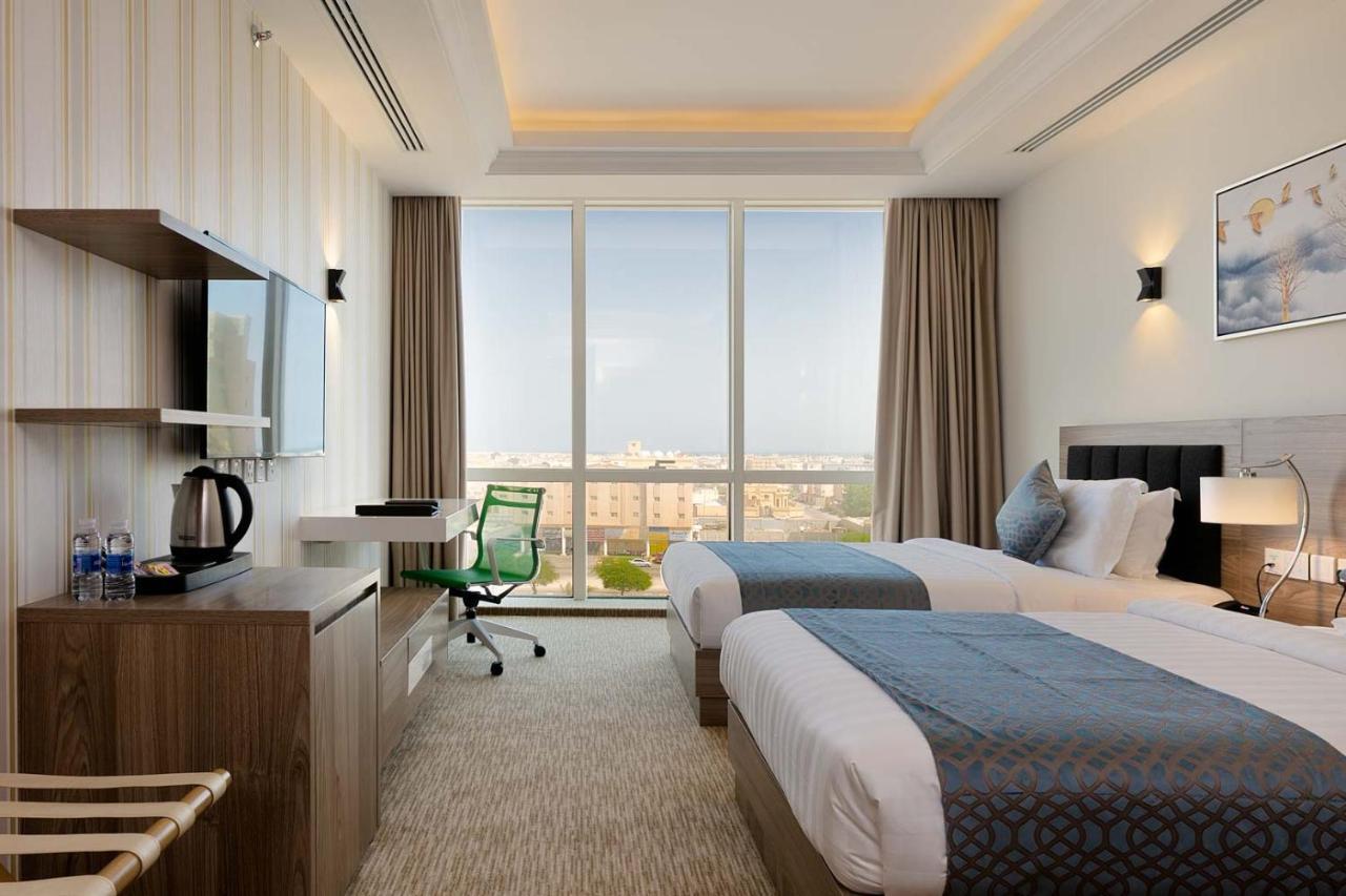 The Proud Hotel Al Khobar Esterno foto