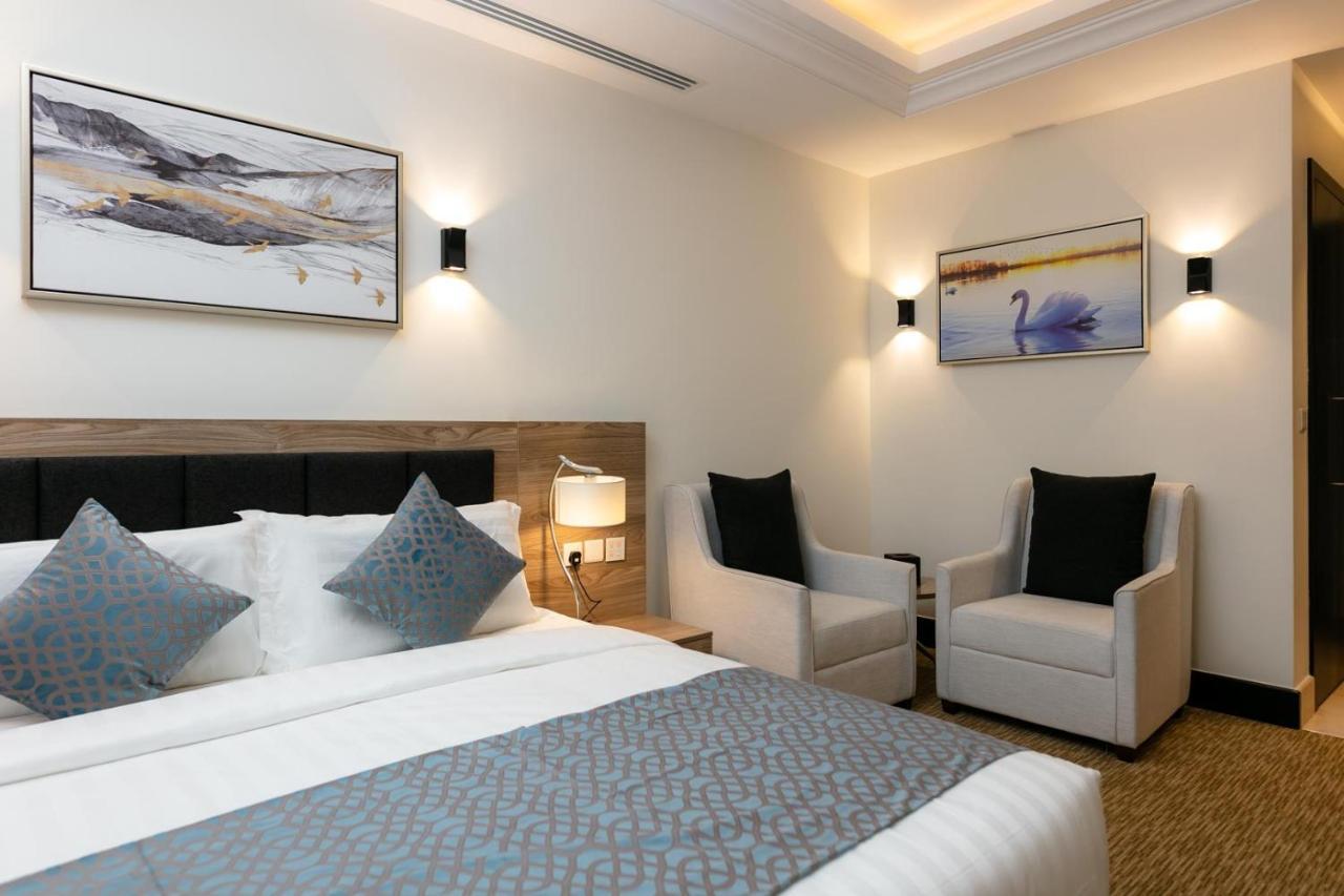 The Proud Hotel Al Khobar Esterno foto