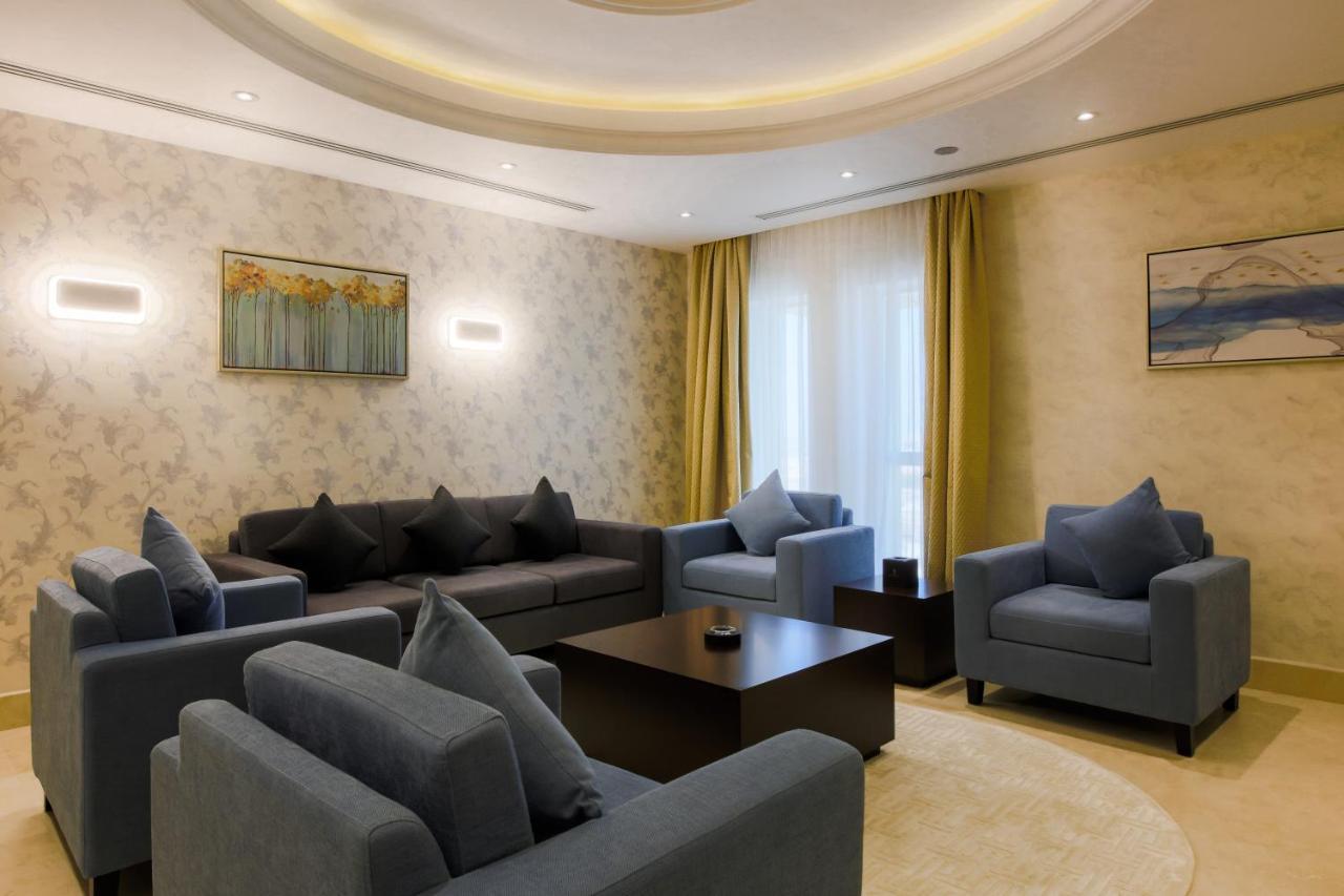 The Proud Hotel Al Khobar Esterno foto