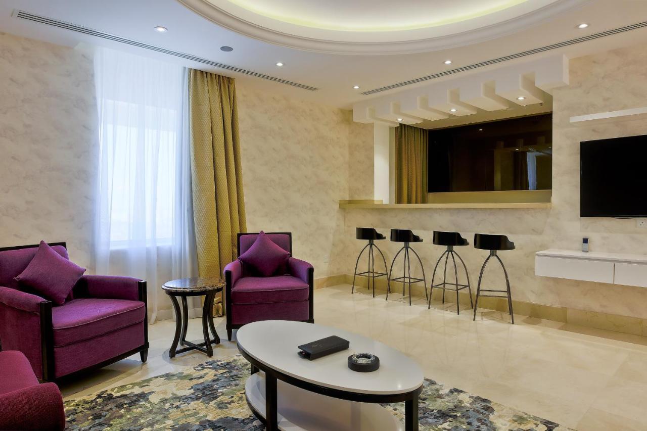 The Proud Hotel Al Khobar Esterno foto